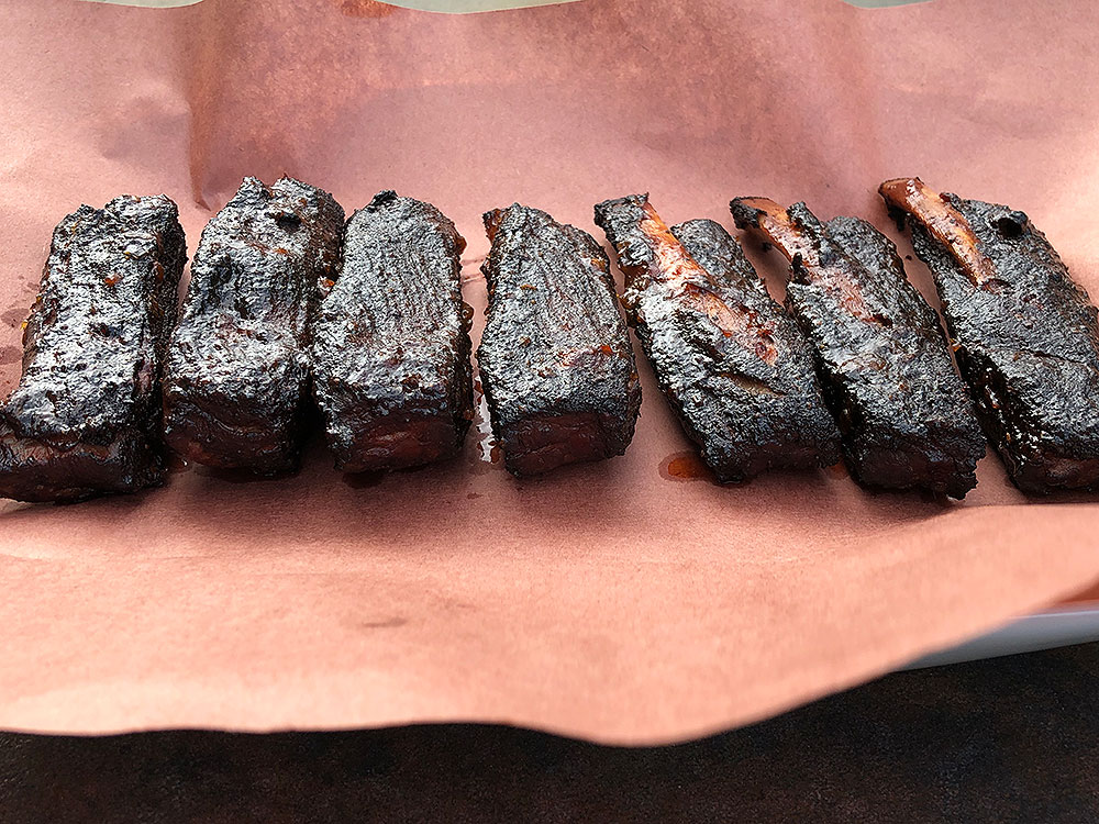 Rib Wings on butcher paper
