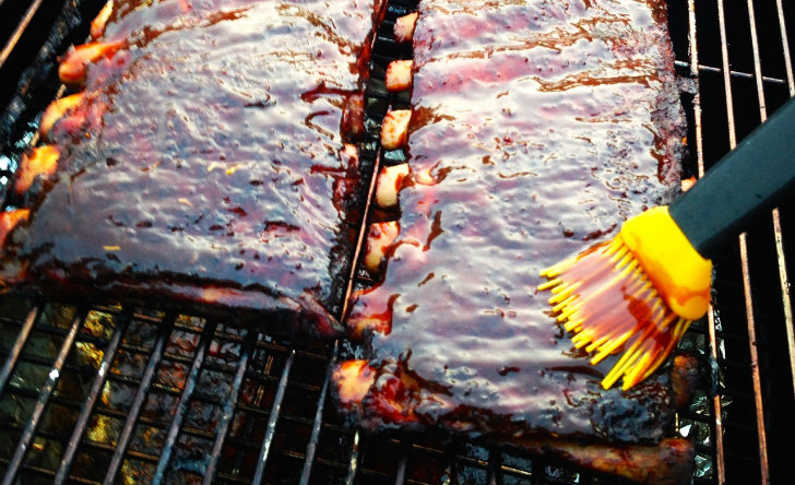 Ribs with BBQ sauce