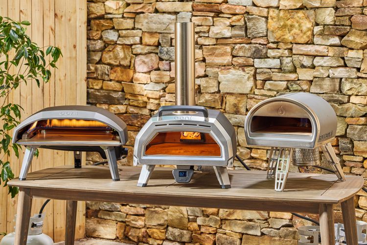 Outdoor Pizza Ovens